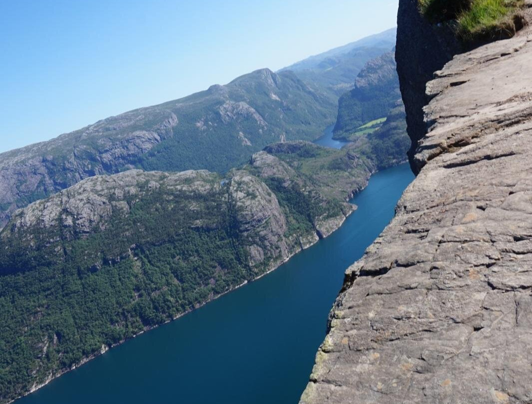 Preikestolen-福桑市必去景点