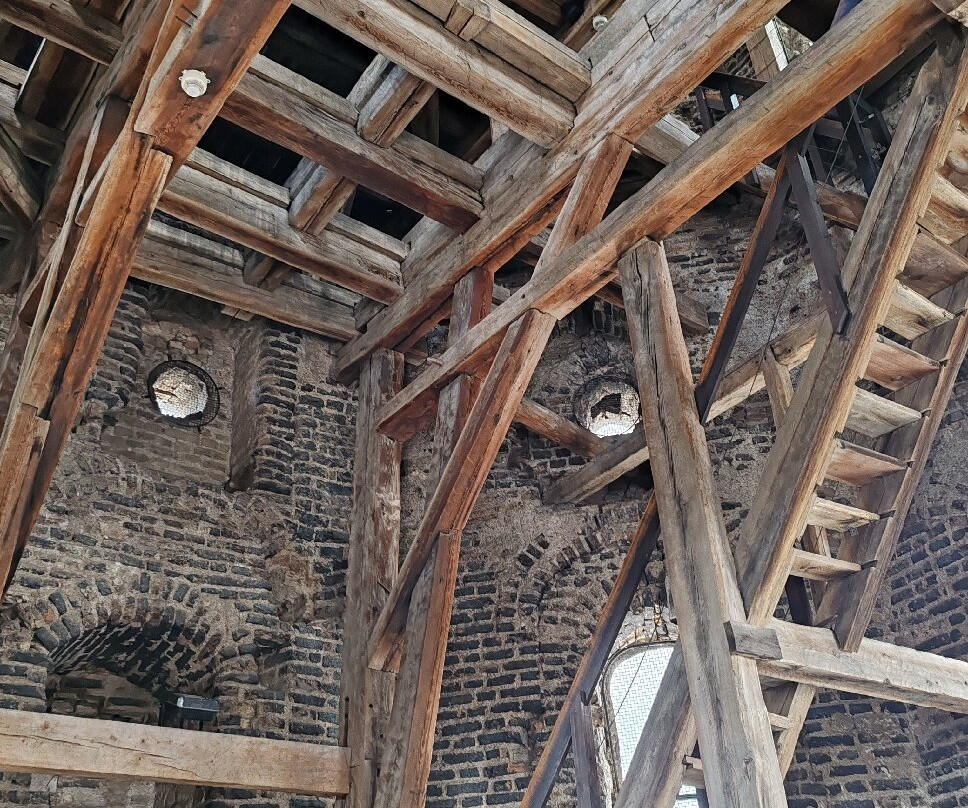 Bell Tower of Vilnius Cathedral-维尔纽斯必去景点