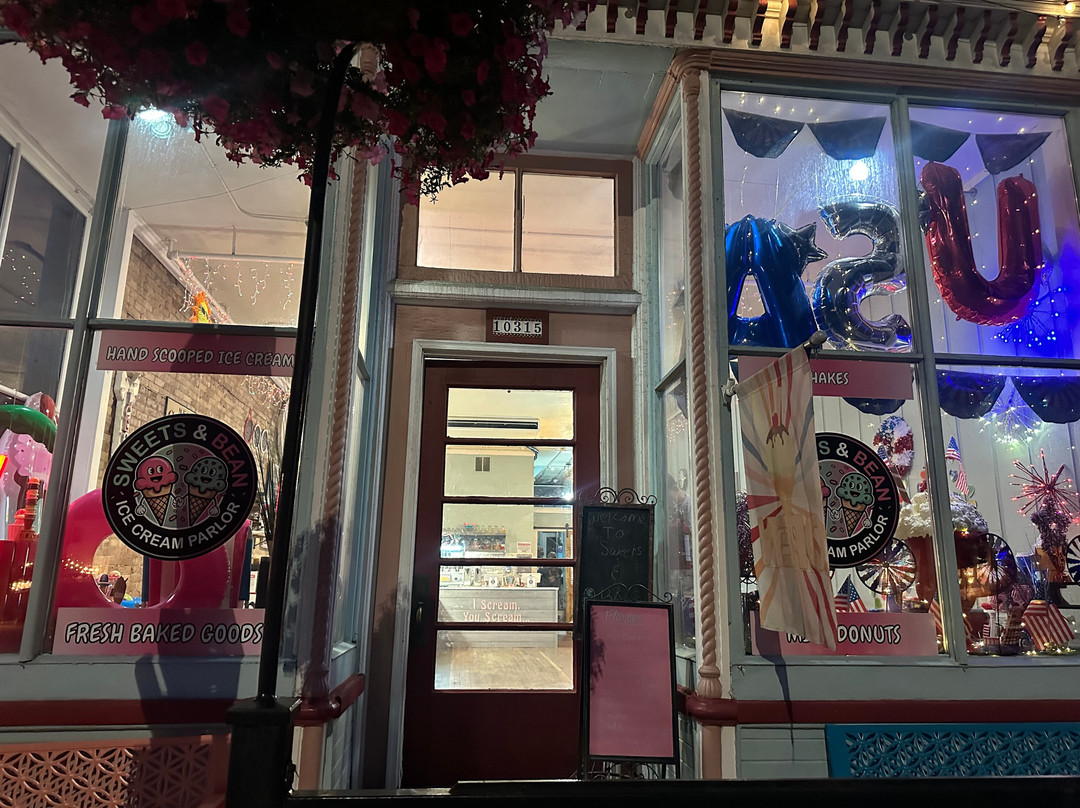 Sweets & Bean Ice Cream Parlor-Richmond必去景点
