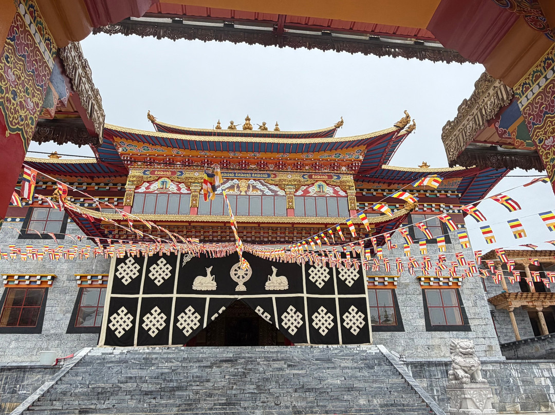 达摩祖师洞-维西傈僳族自治县必去景点