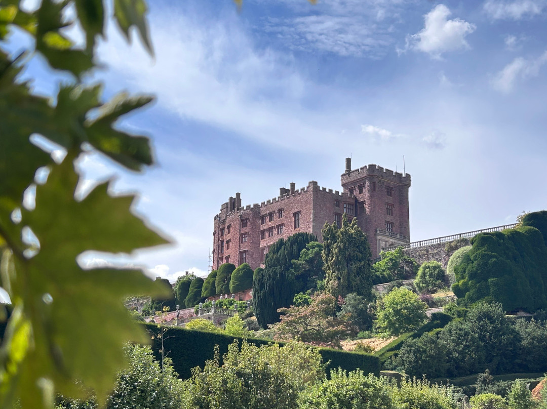 Powis Castle and Garden-Welshpool必去景点