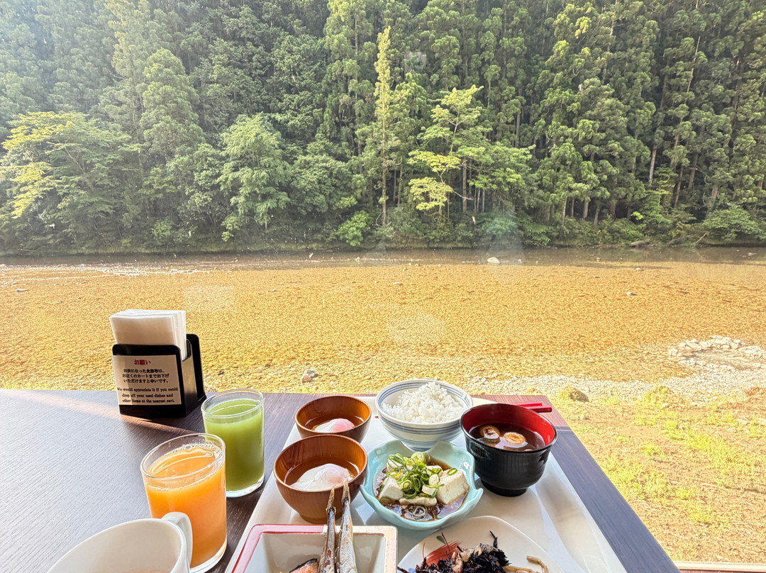 川汤绿屋山水馆酒店主图