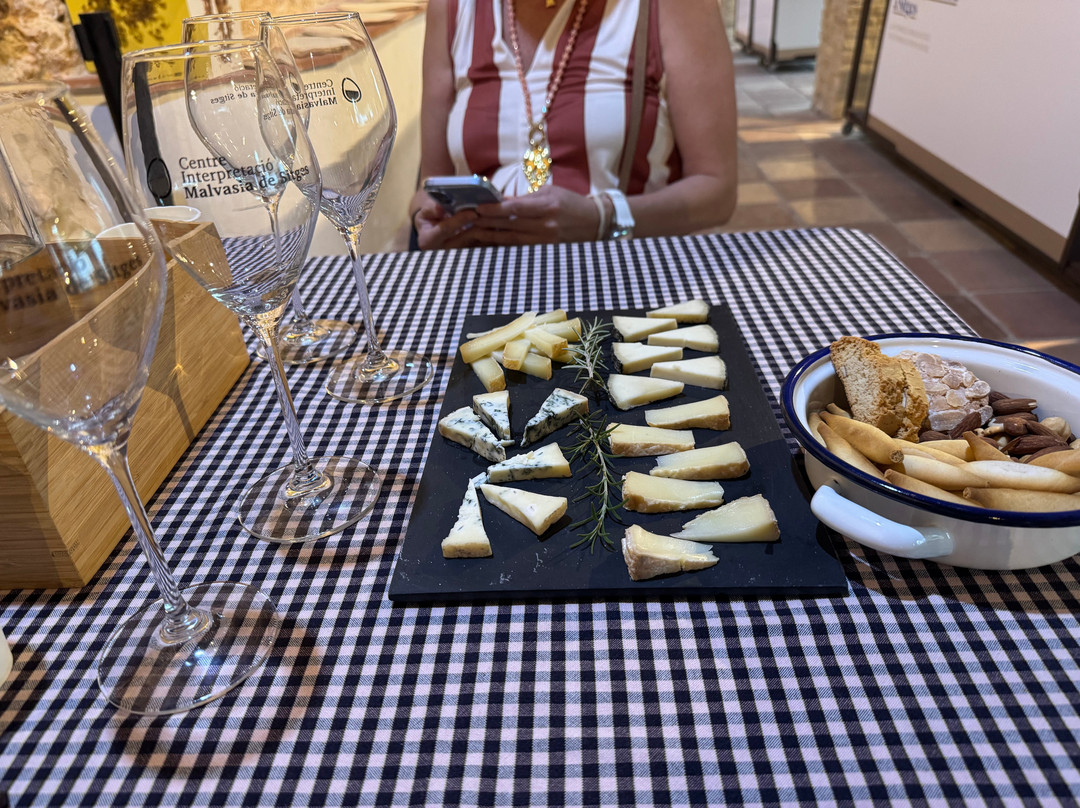 Centre d'Interpretacio De La Malvasia-锡切斯必去景点