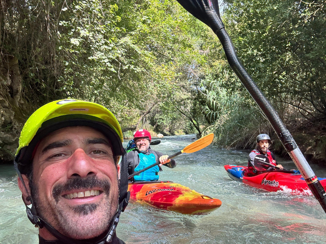 Flow & Grow Kayak Tours-Karitena必去景点