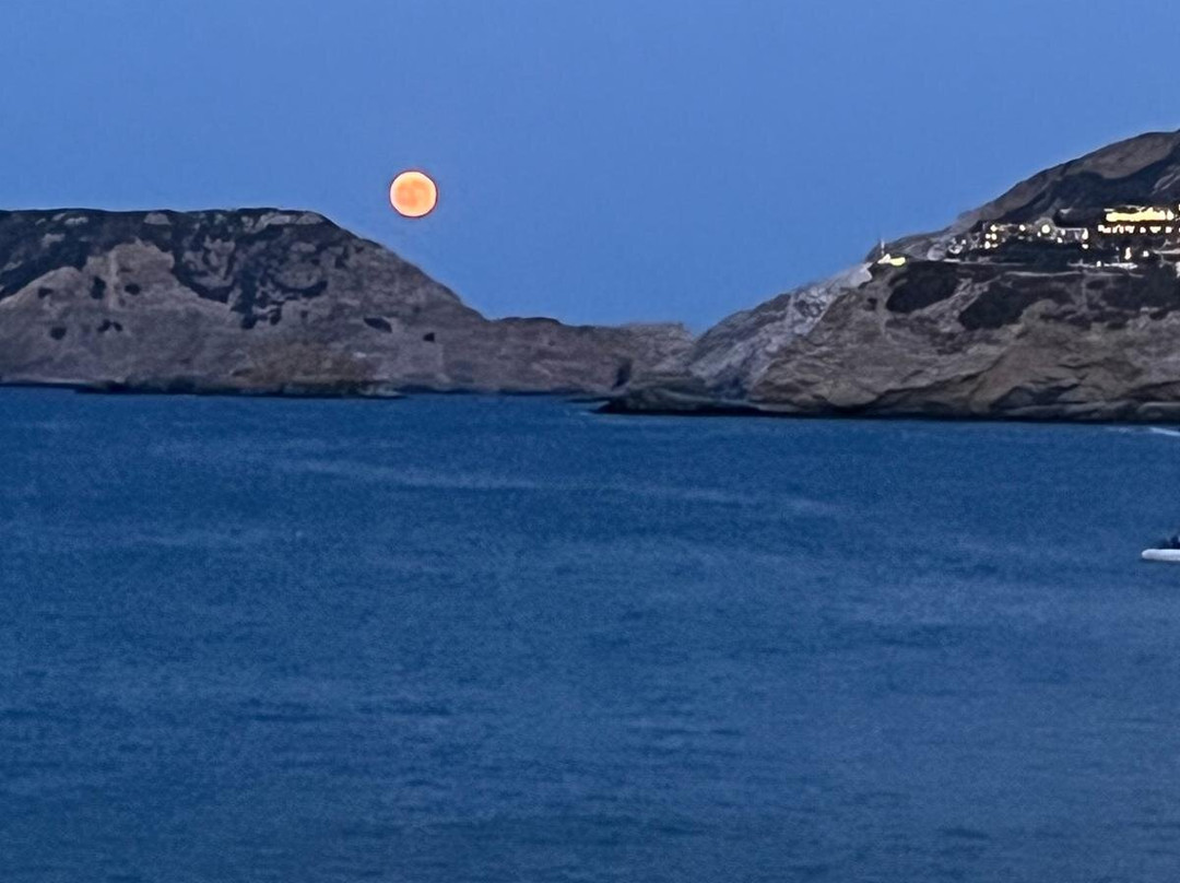 Agia Pelagia Beach-阿希亚贝拉希亚必去景点