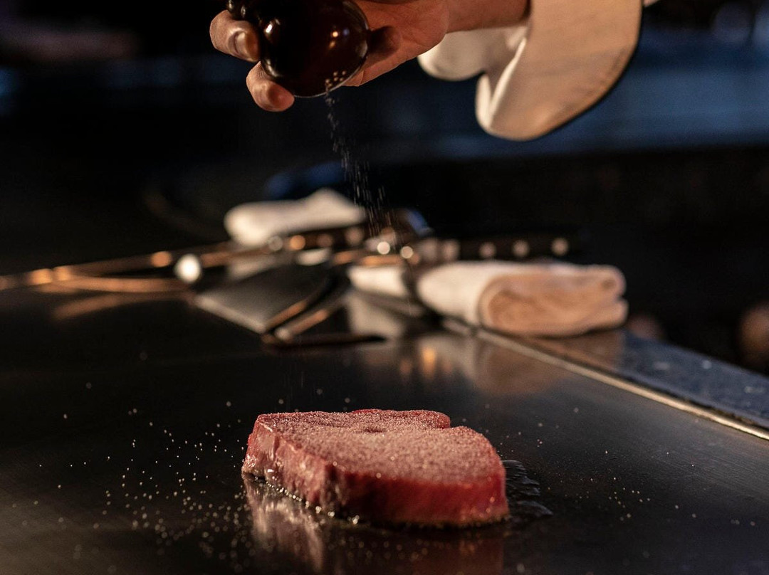 ZEN Kyoto Wagyu Teppanyaki Steakhouse & Bar Lounge