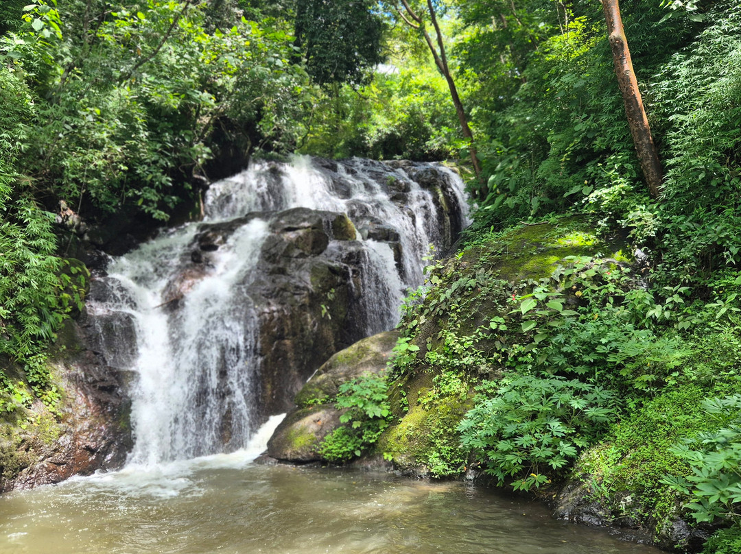 La Piedra Del Indio Waterfalls-Tilaran必去景点