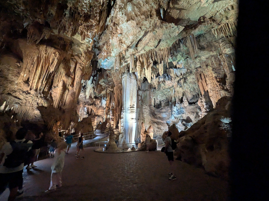 Luray Caverns-卢雷必去景点