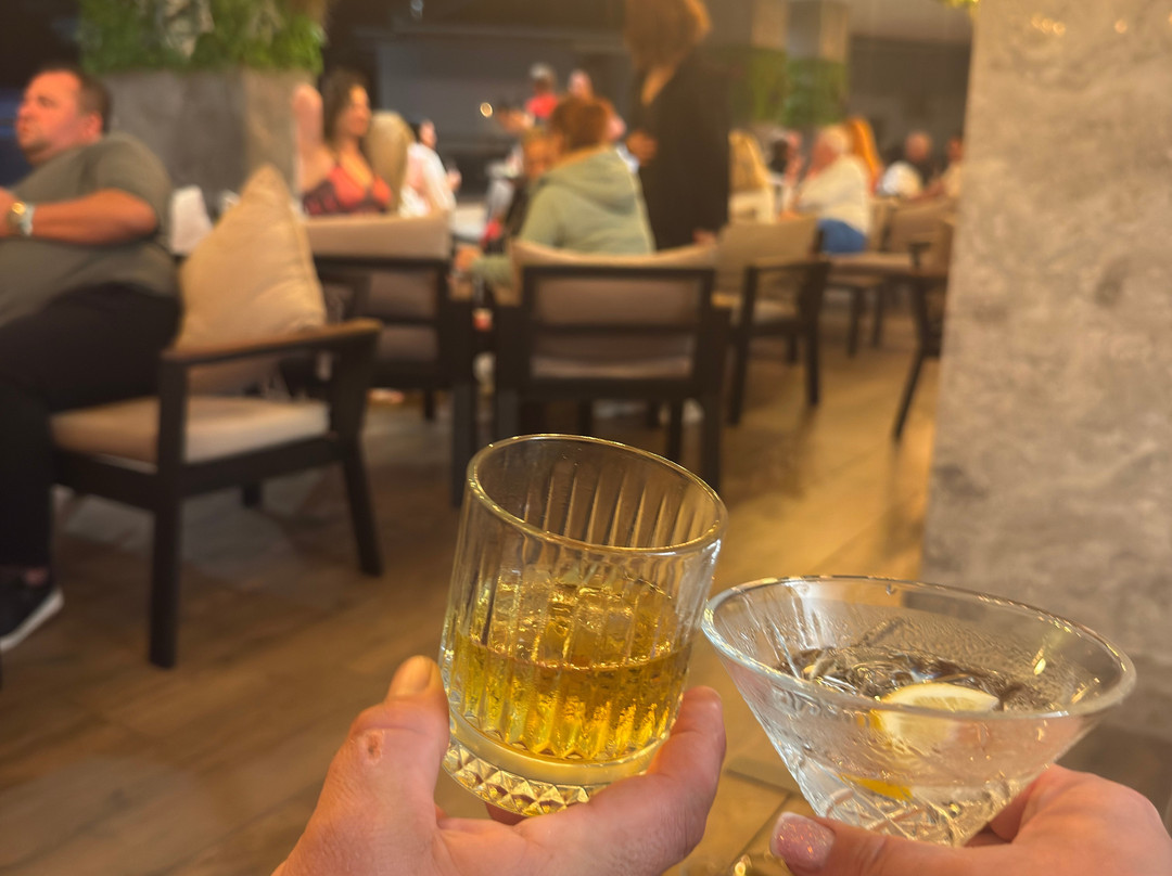 诺欣豪华酒店主图