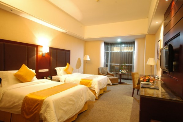 东风大酒店主图