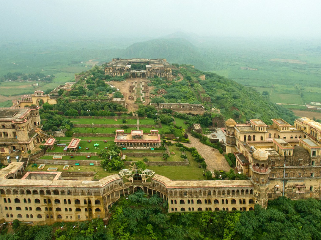 Neemrana's - Tijara Fort Palace主图