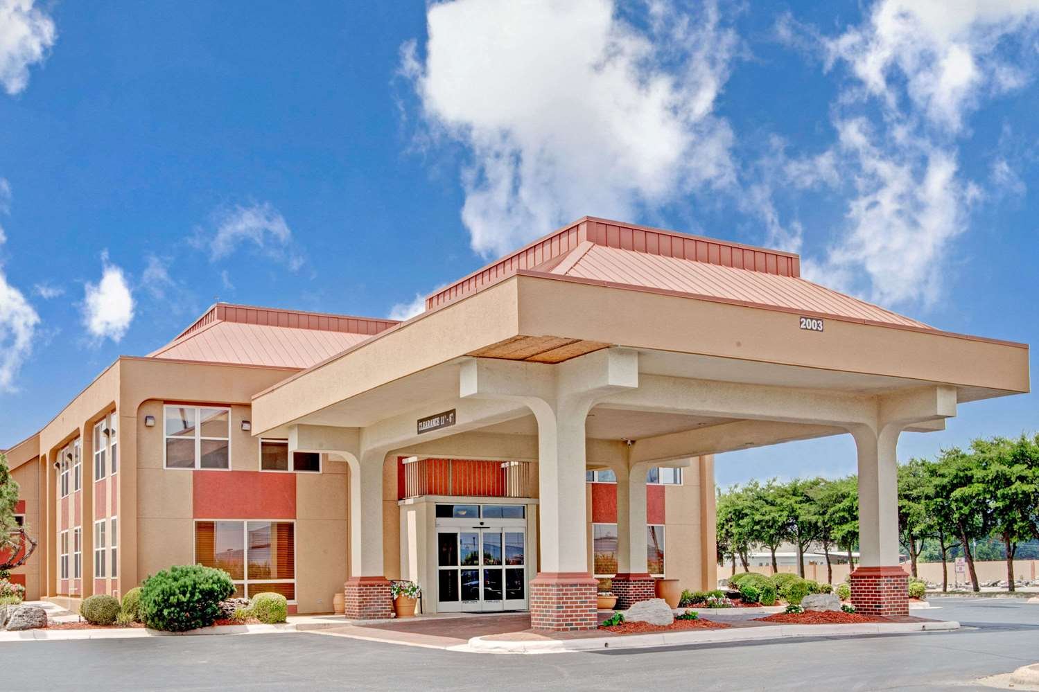 Ramada by Wyndham West Memphis-官方
