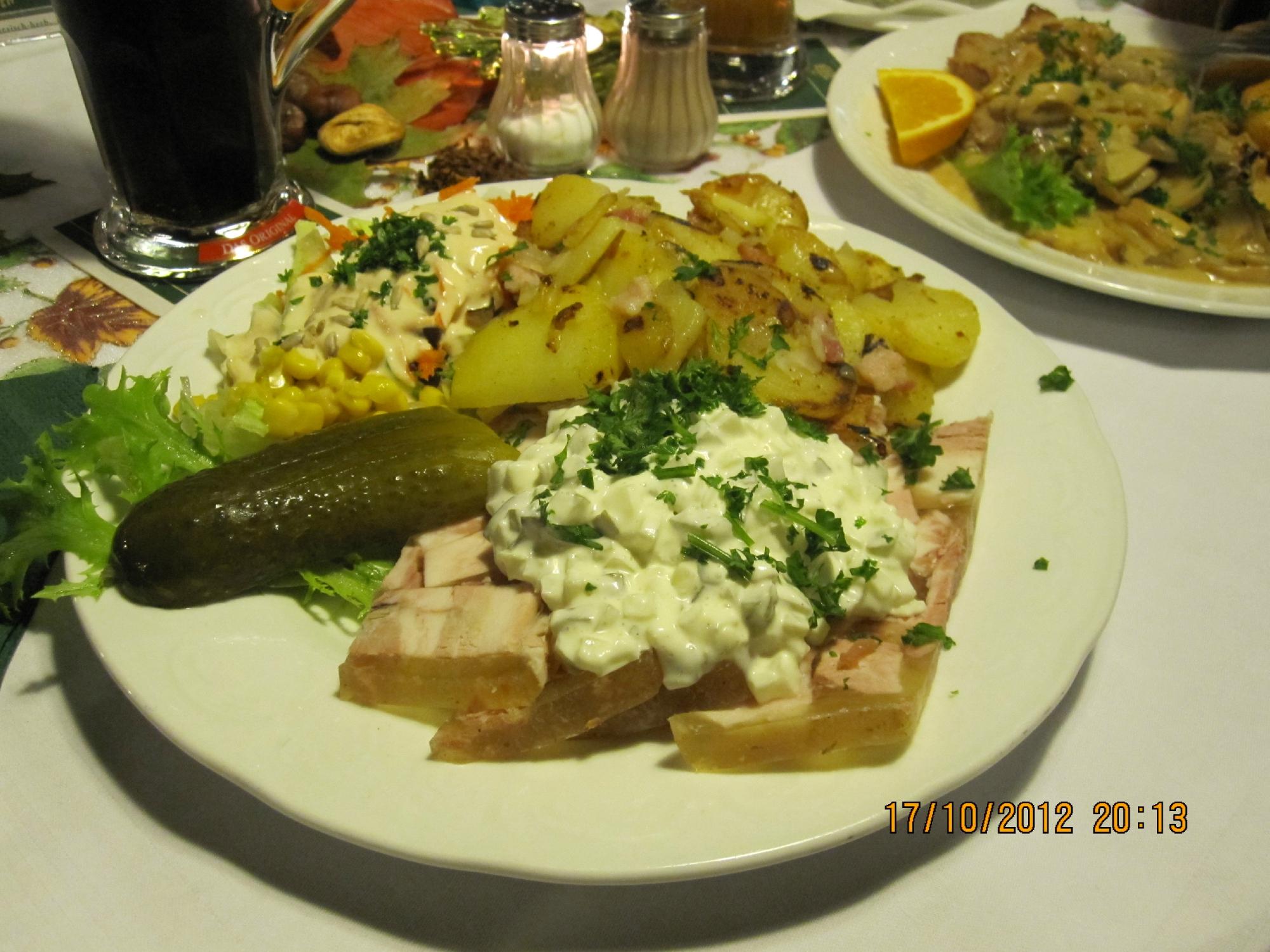 Zum Alten Burgerlichen Brauhaus Uelzen-餐饮