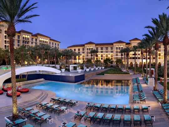 绿谷牧场赌场Spa度假酒店主图