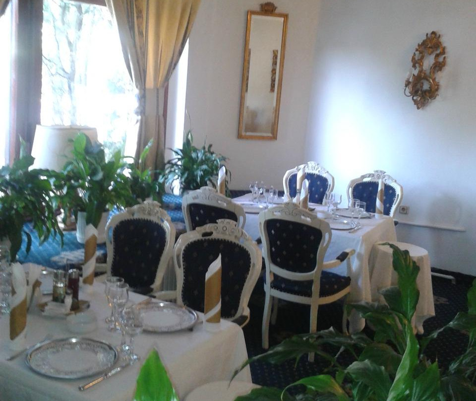 Hotel Cetate Imparatul Romanilor