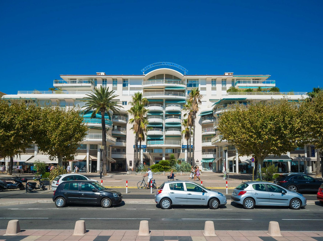 Mercure Saint Raphael Centre Plage