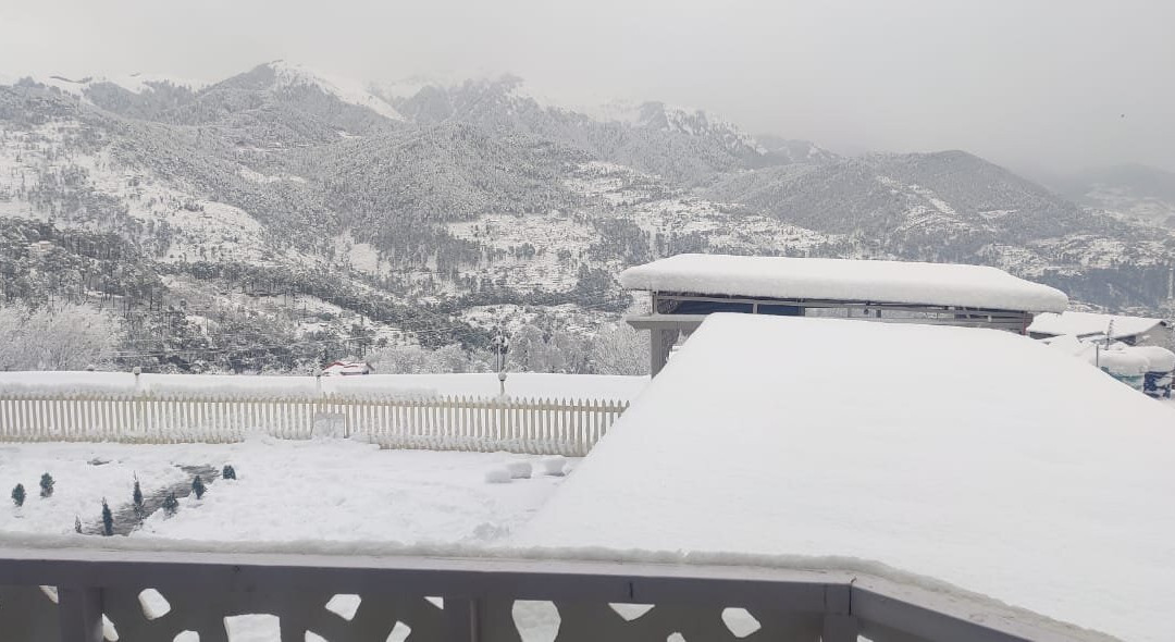 Patnitop酒店住宿-Levelup Heritage Kud, Patnitop.