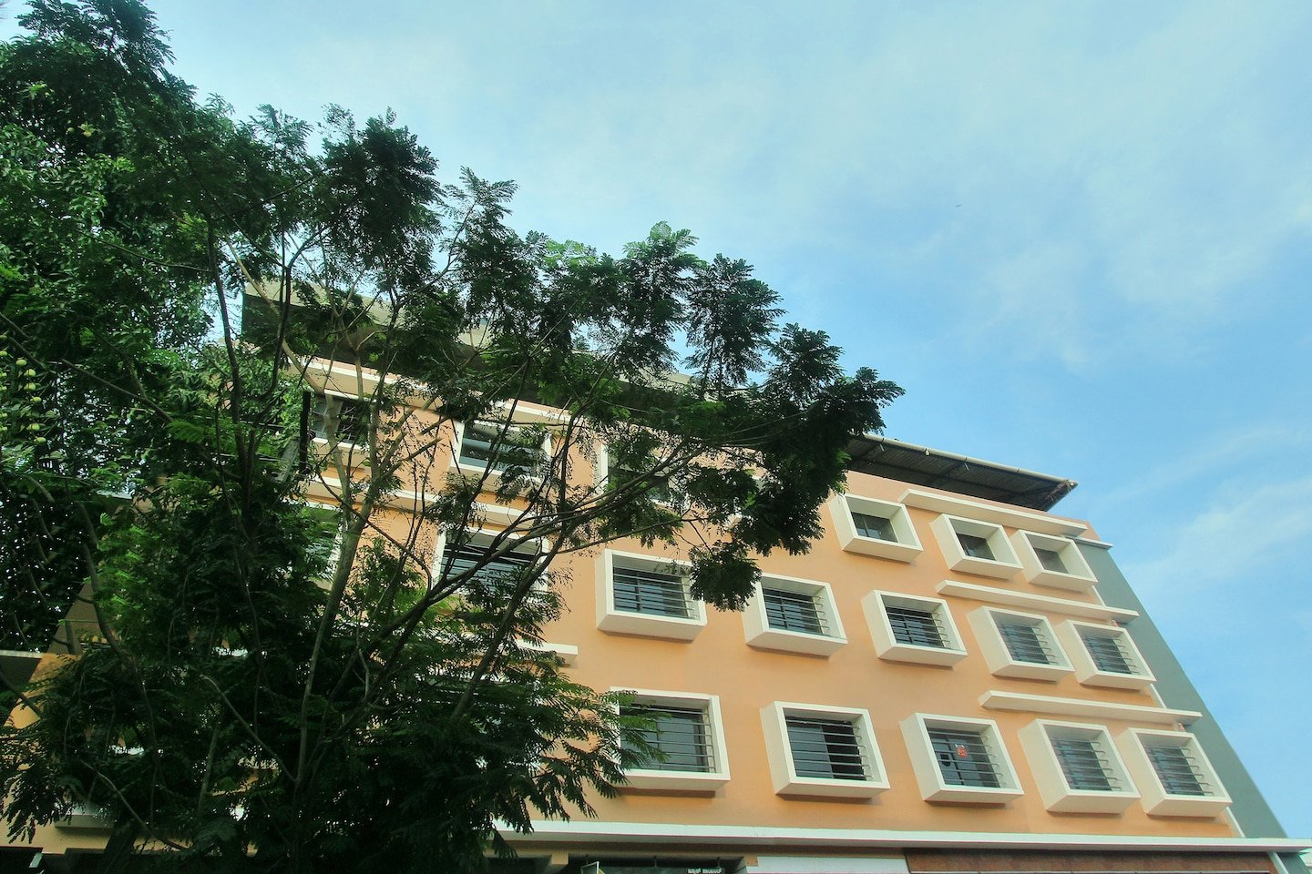 Laxman Residency-官方