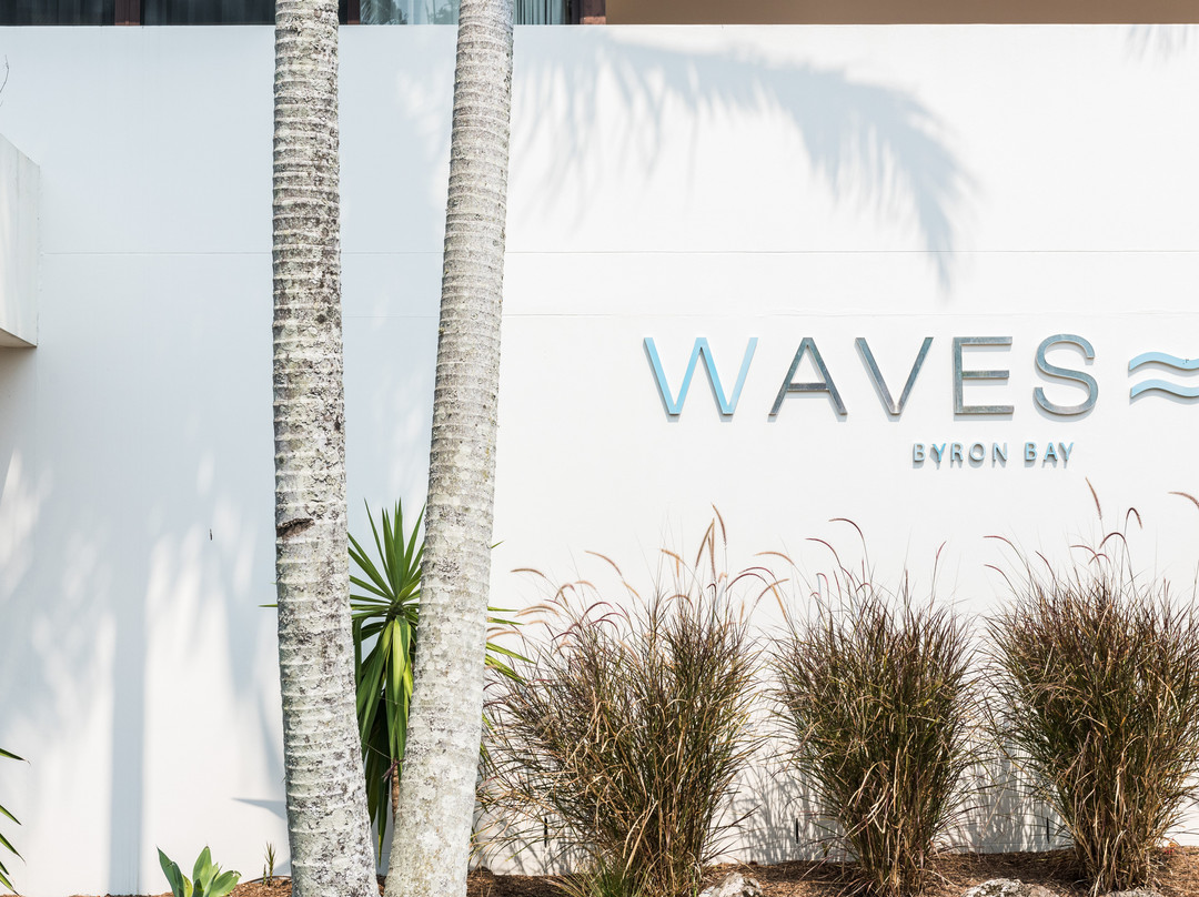 拜伦湾海浪酒店