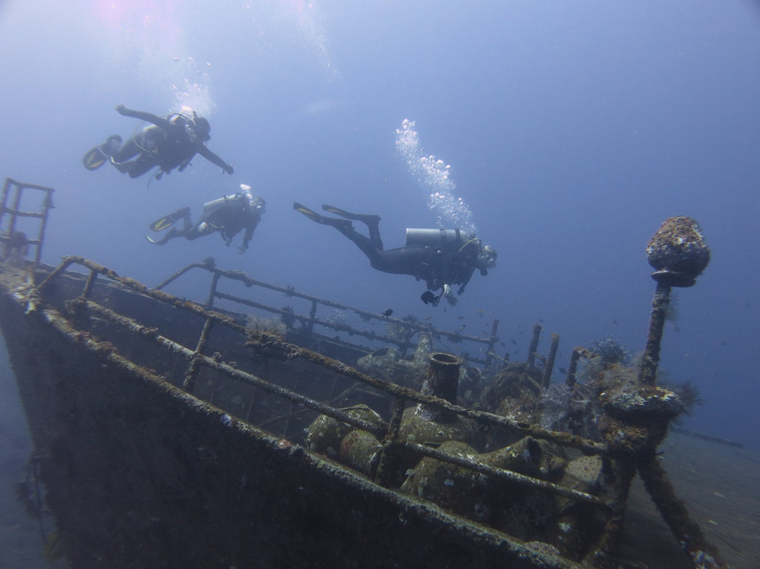 Relax Bali Wreck Dive Center