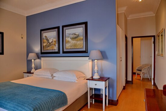 Pumula Beach Hotel主图