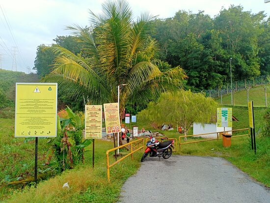 Kolam Air Panas Kuala Kubu Baharu景点图片