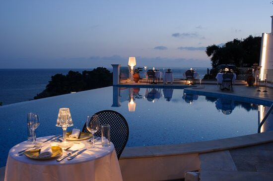 Four Elements Restaurant