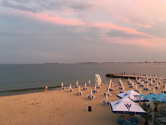 Casa Real Apartments主图