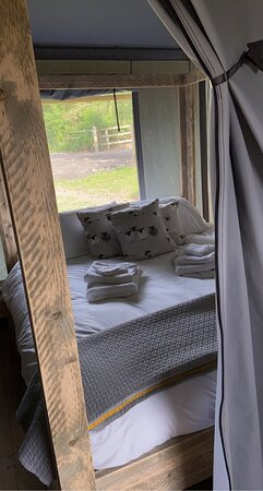 Foxholes Farm Shop & Butchery-Hertford必去景点