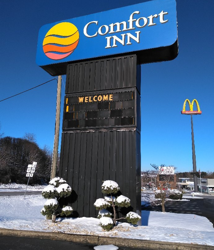 Spark by Hilton Abingdon I-81 near Fairgrounds主图