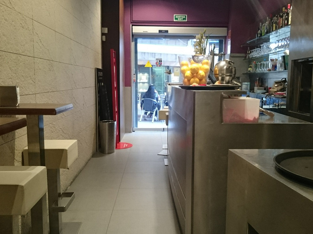 Queralt's Cafe Restaurant