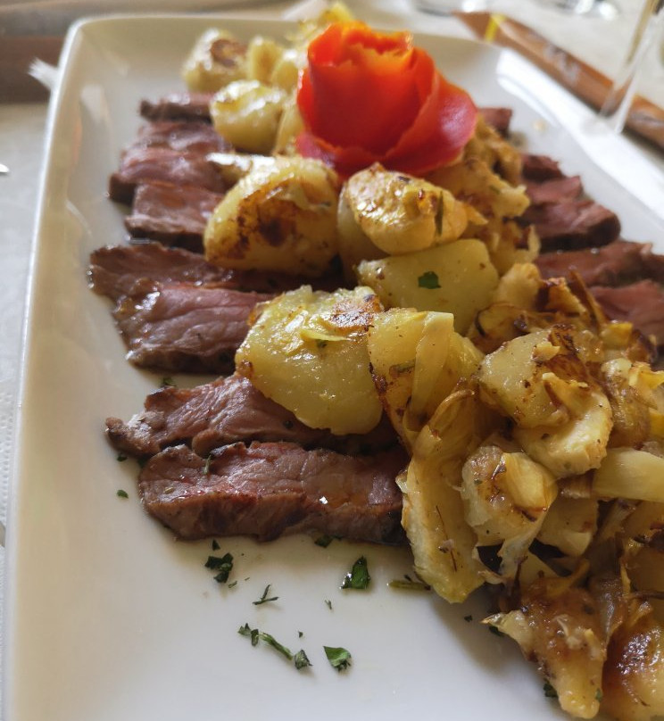 Venus Club & Restaurant