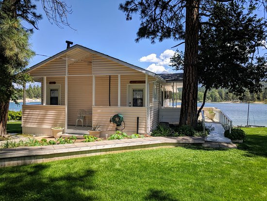 Wasa Lake Guest House主图