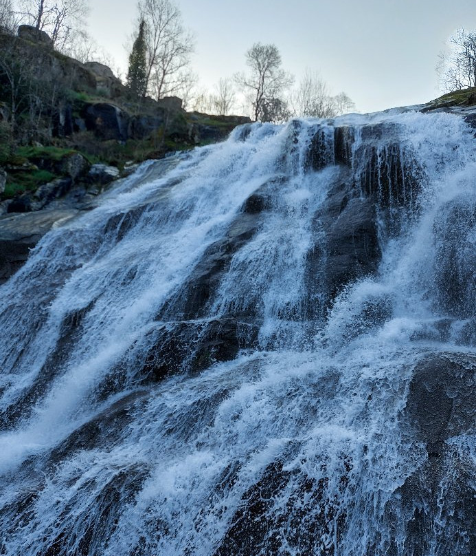 Cascada Del Caozo景点图片