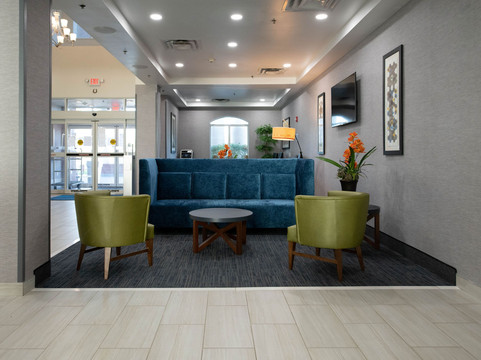 智选假日套房酒店堪萨斯城，正佳主图