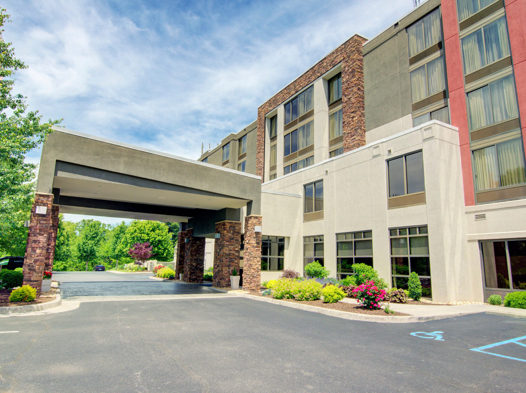 Holiday Inn Express & Suites Blacksburg - University Area By IHG主图