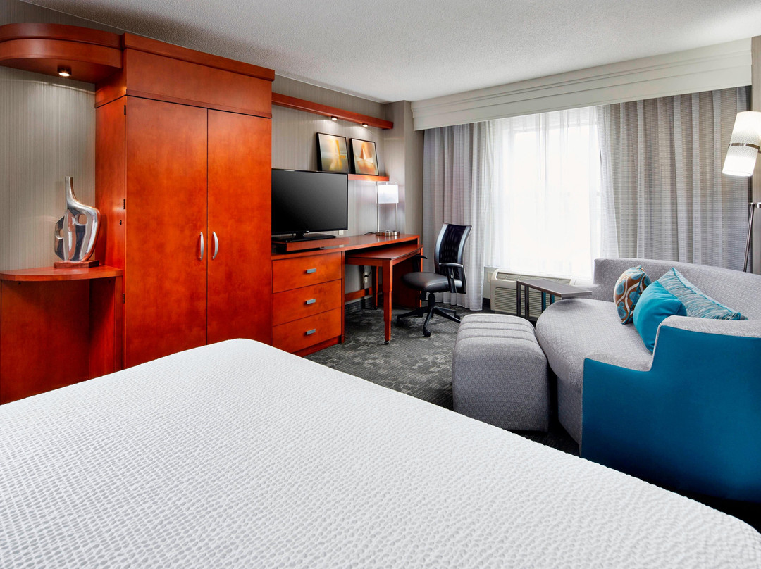 Courtyard by Marriott Hamilton主图