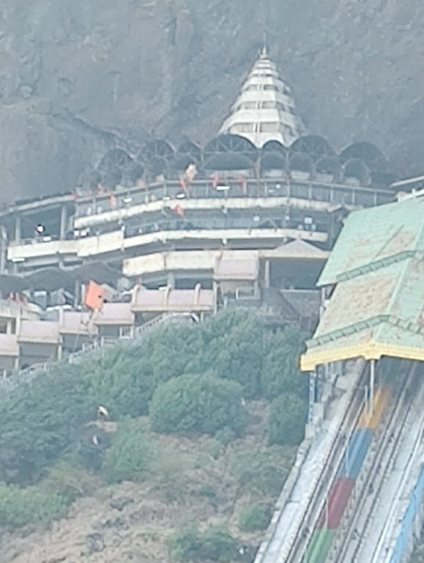 Saptashringi Devi Temple景点图片
