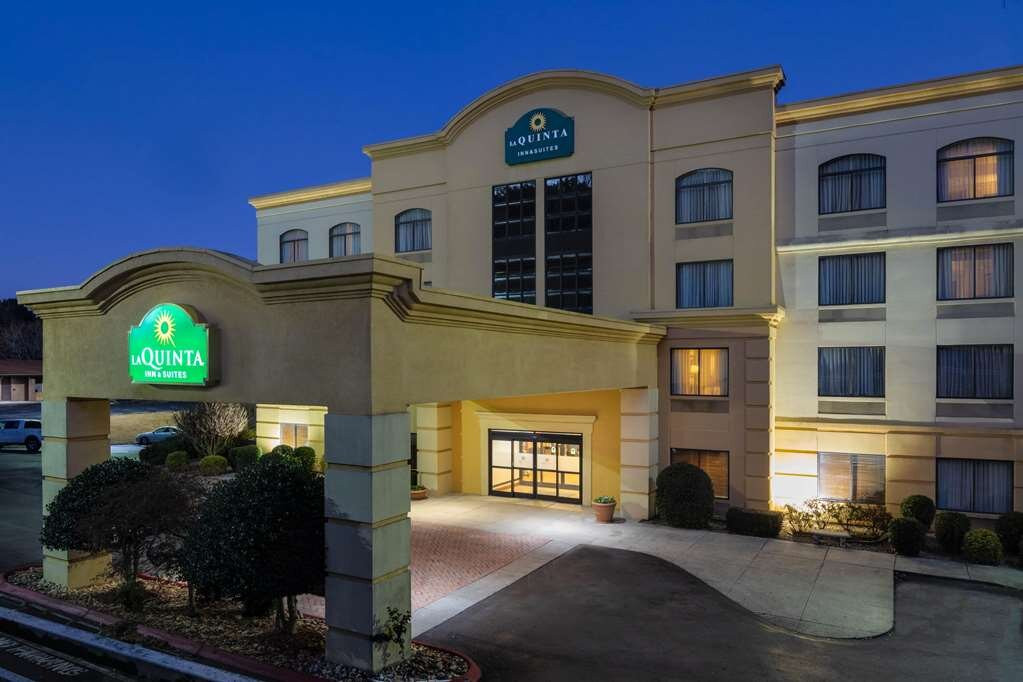 Best Western Plus Dalton Inn主图