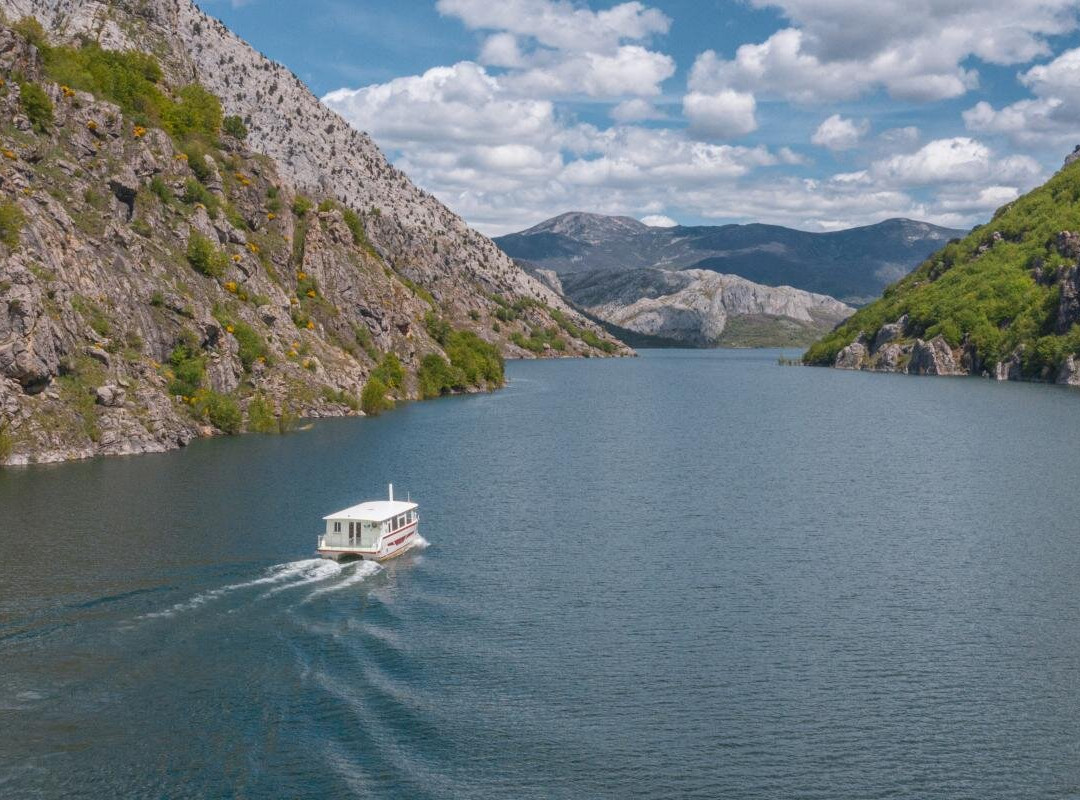 Paseos en Barco por el embalse de Riano