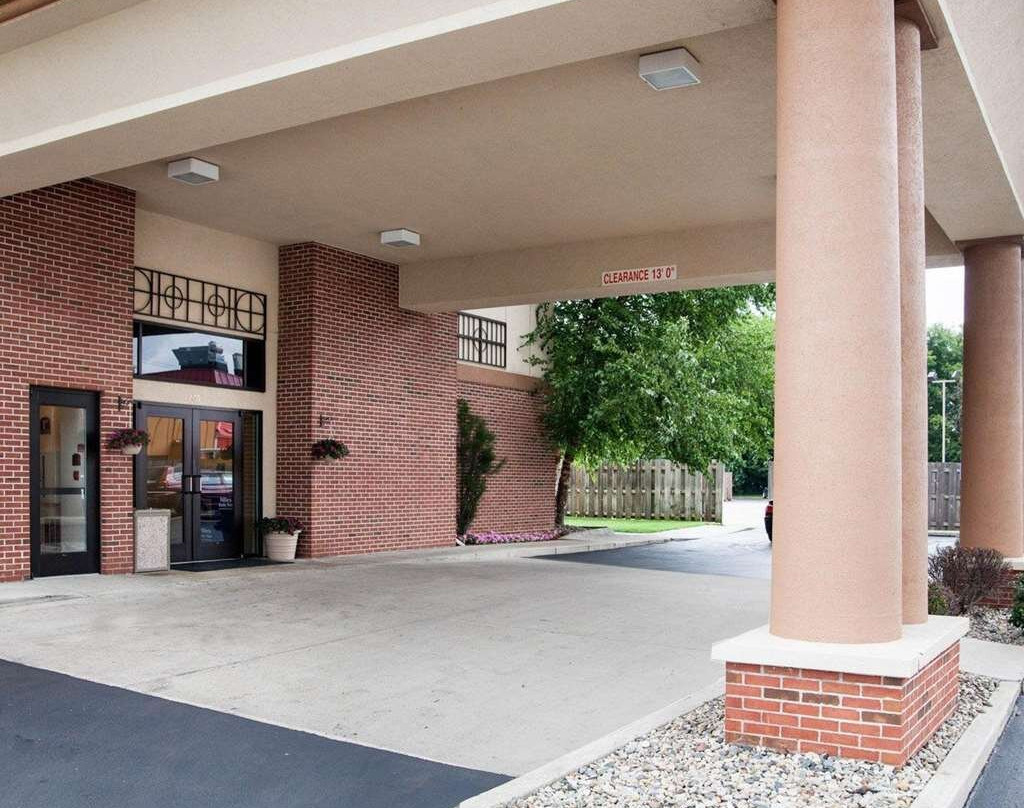 Quality Inn & Suites Niles主图