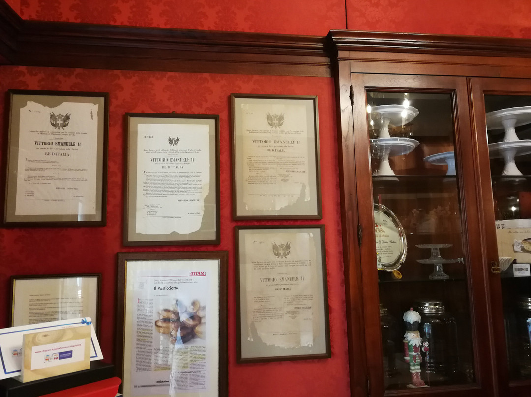 Pasticceria Ascalone-加拉蒂纳必去景点