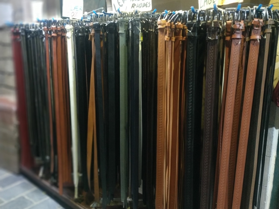 Alexis Leather Shop-罗德城必去景点