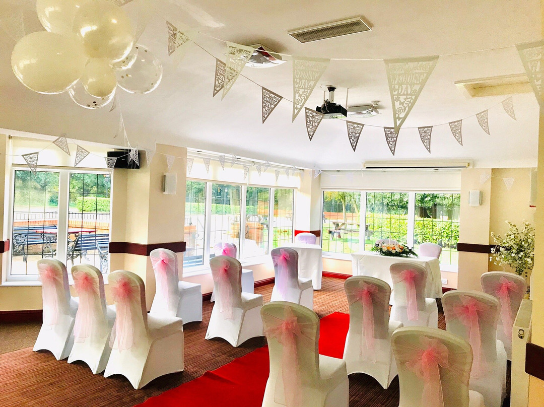 Briars Hall Country House Hotel主图