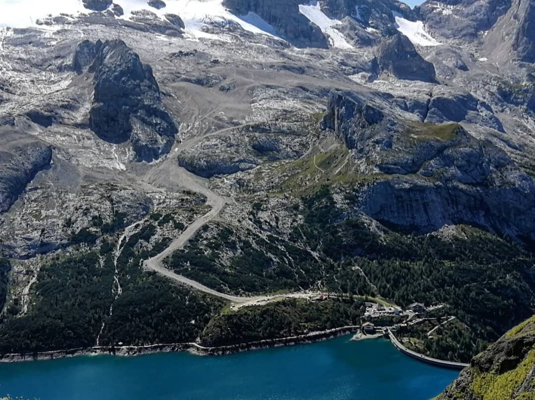 Lago di Fedaia景点图片