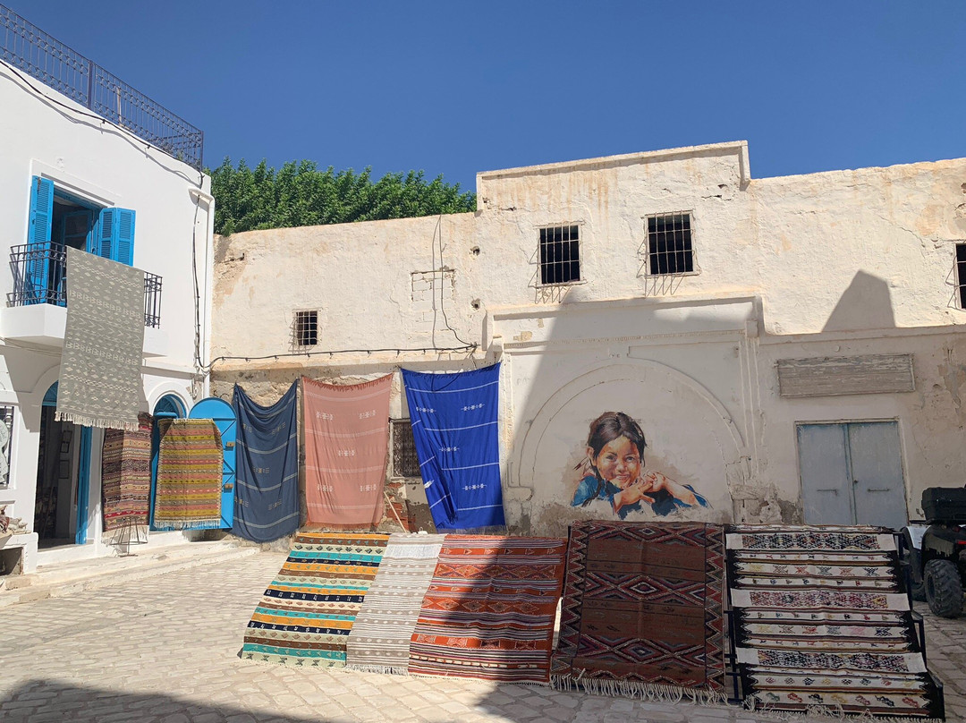 Eglise Saint-Joseph-杰尔巴岛必去景点