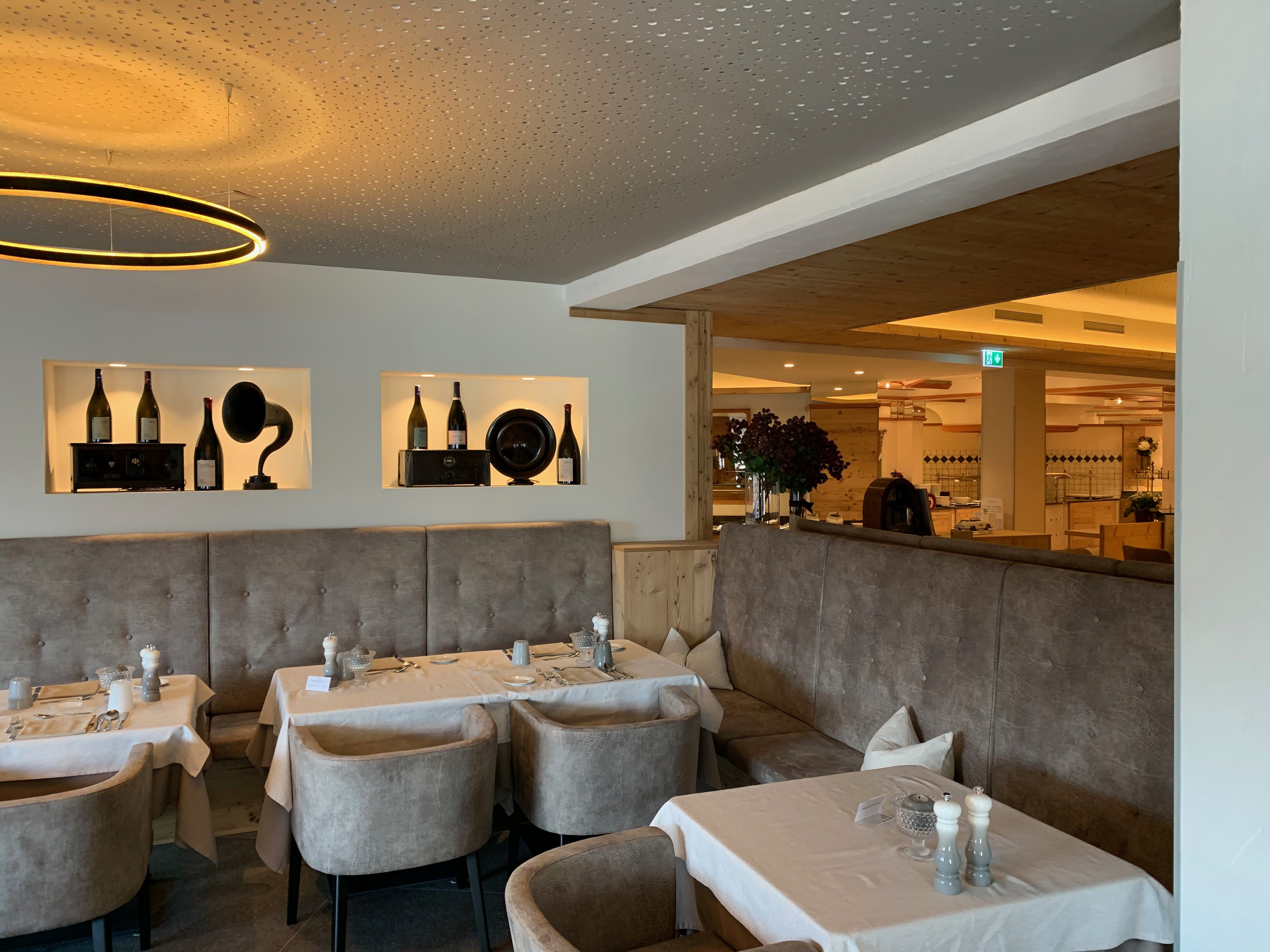 Hotel Vier Jahreszeiten-餐饮