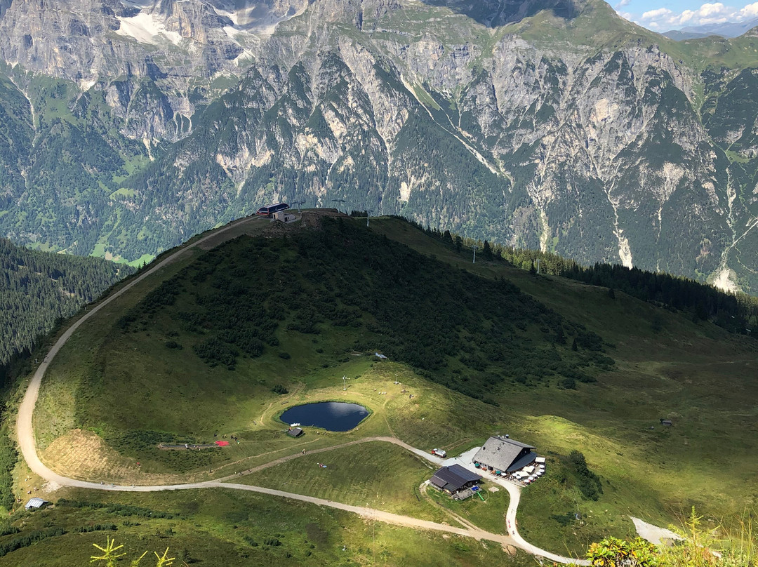 Edelweisshütte主图