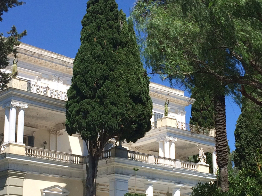 Achilleion-Achilleio必去景点