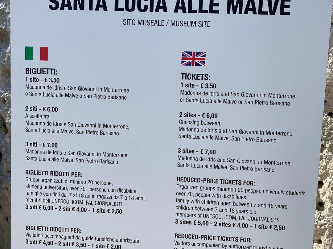 Chiesa rupestre di Santa Lucia alle Malve-马泰拉必去景点